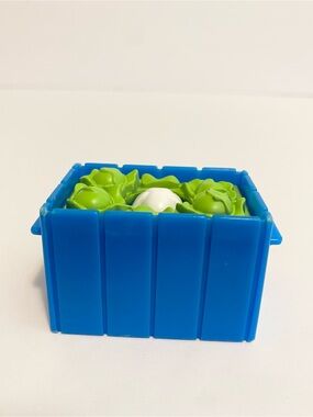 Little People Food Crate Cabbage w Pop up Bunny Animal Tractor Barn Farm 4/$20 🛑